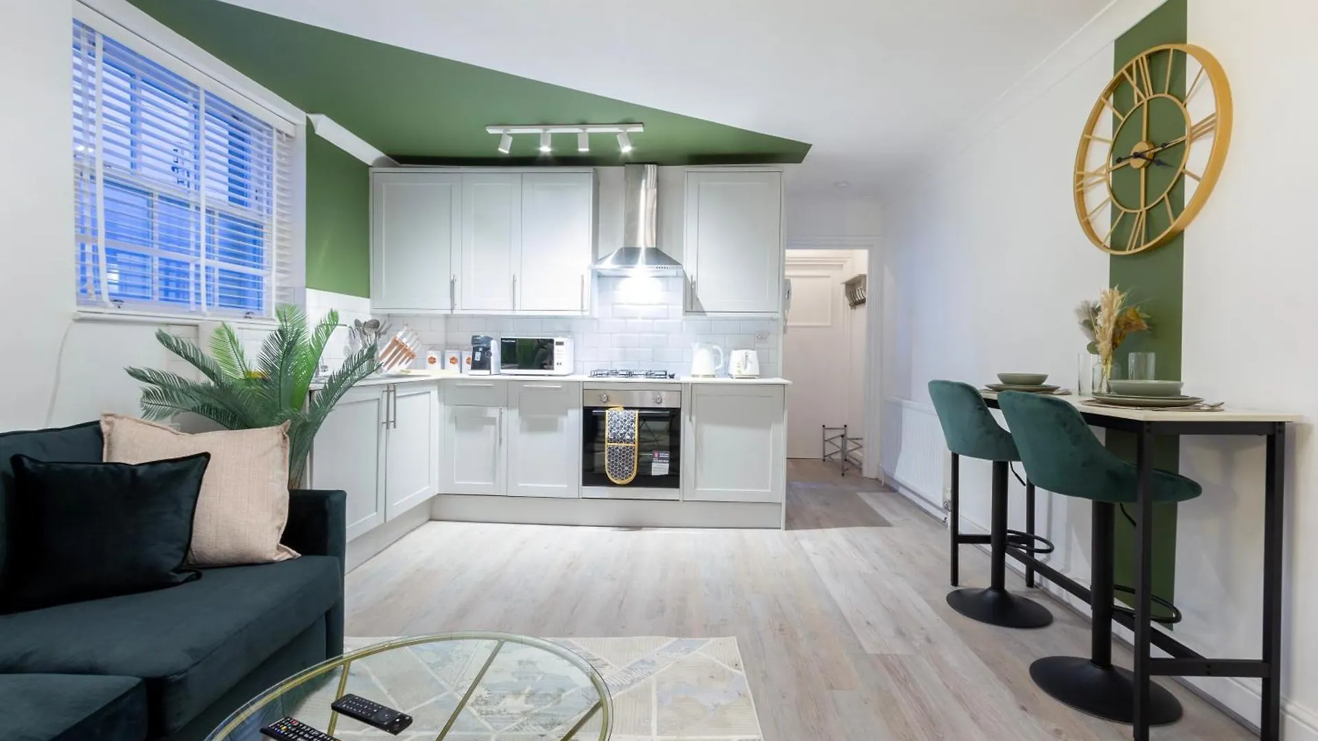 The Cozy Nook - 1 Bed Daire Brighton 0*,